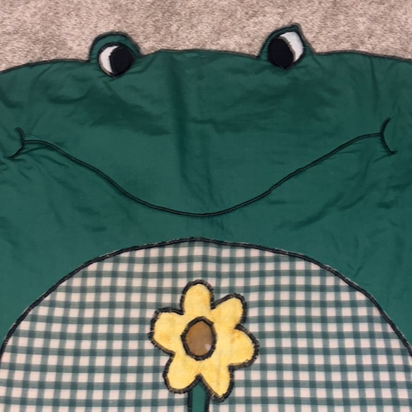 Baby/toddler Frog blanket or floor throw/wall hanging - Picture 2 of 3